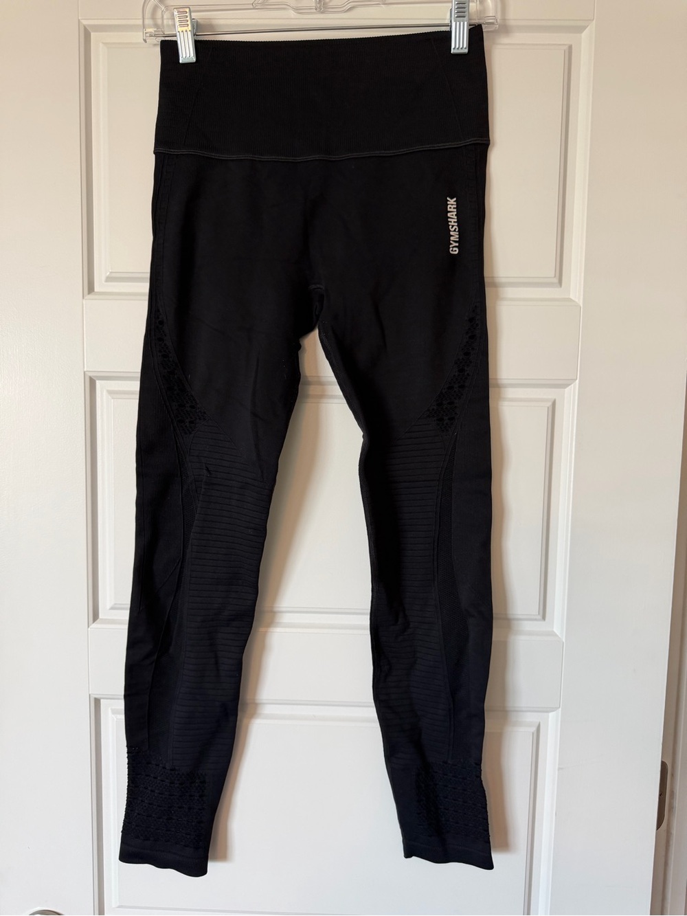 Gymshark Black Seamless High-Waist Leggings with Textured Detail